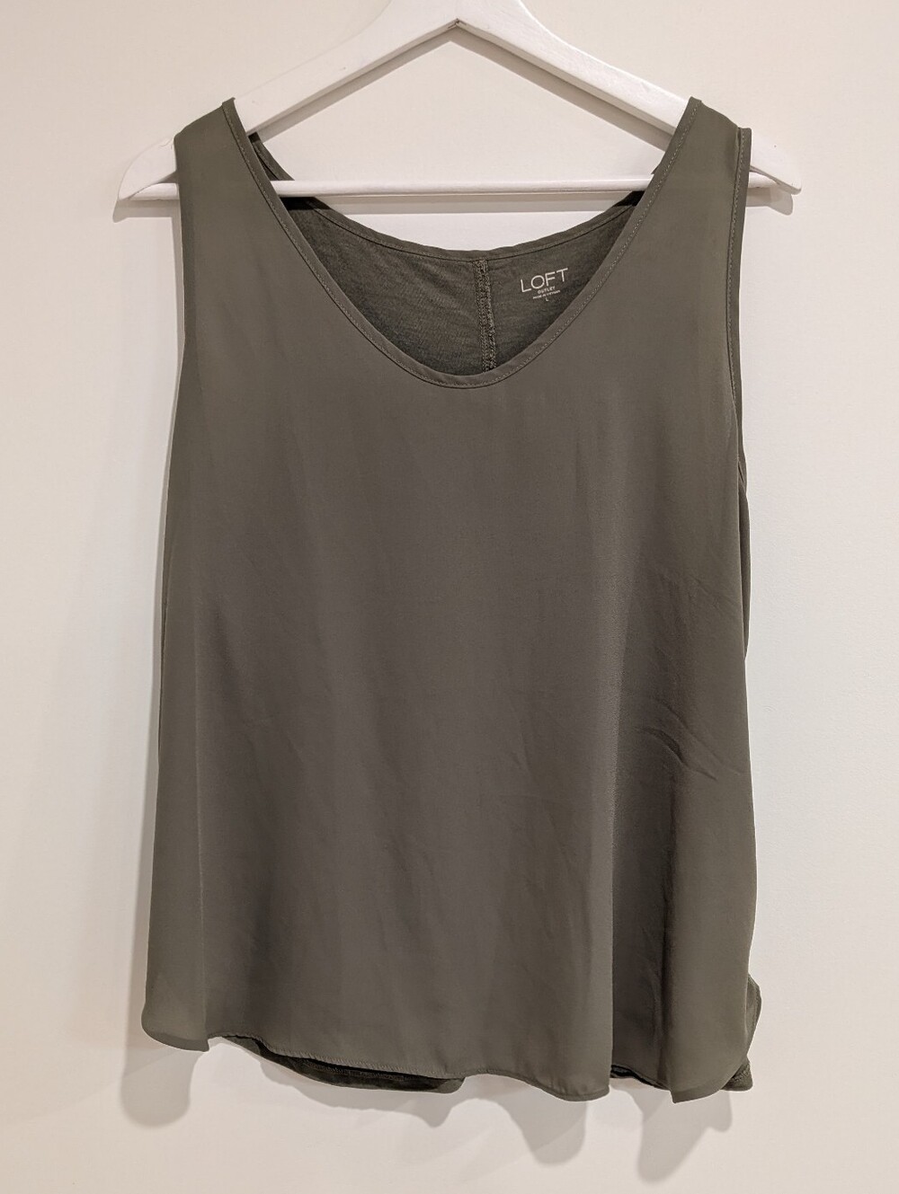LOFT olive green flowy sleeveless shirt (L) Minimalist Earthy